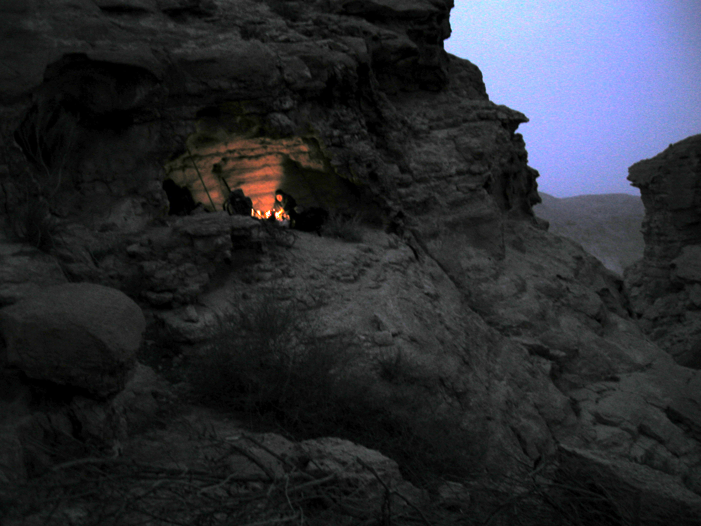 Night stop in a cave in the cliffs in AKBAN desert gathering