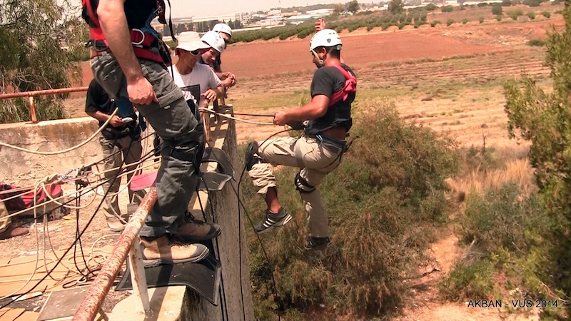 Jumping from the roof in vertical urban survival course